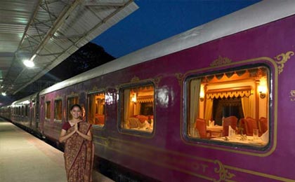 luxury train tour from delhi to agra